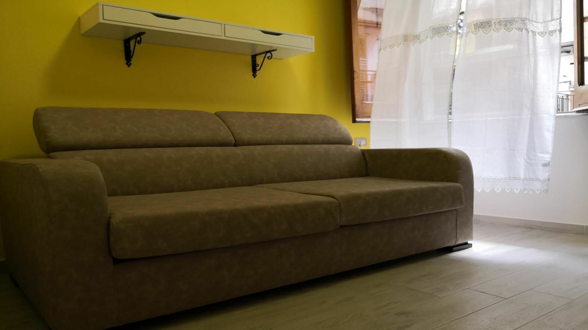 Fenesta Vascia Bed & Breakfast Naples Exterior photo